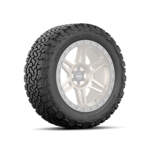 BF Goodrich All Terrain T/A KO2 215/65 R16 103/100S -